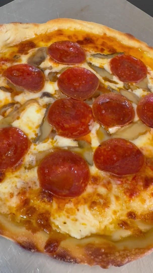 Nostalgia Pizza Shop
